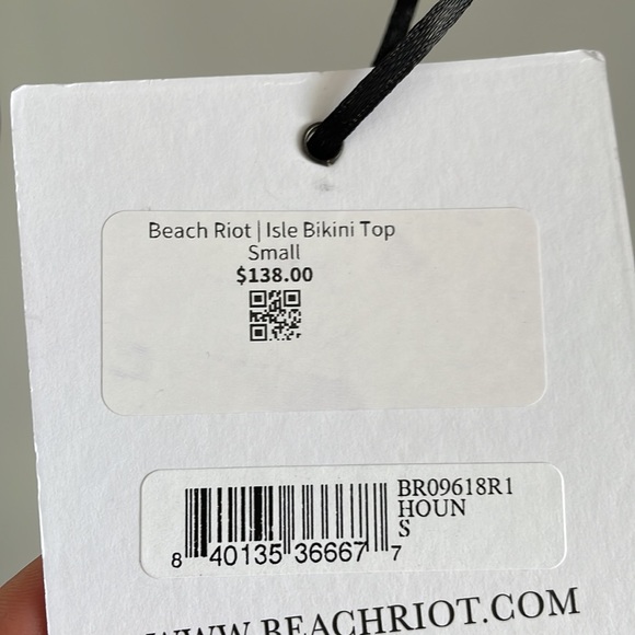 BEACH RIOT ISLE BIKINI TOP - Picture 6 of 9